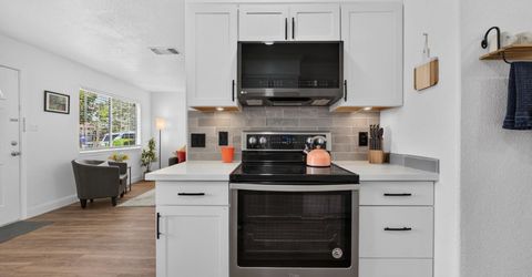841 School St, Folsom, CA 95630 Photo