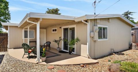 841 School St, Folsom, CA 95630 Photo