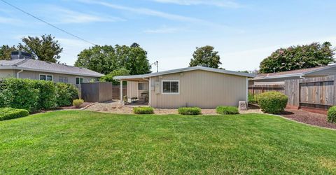 841 School St, Folsom, CA 95630 Photo