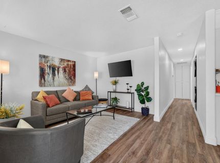 841 School St, Folsom, CA 95630 Photo