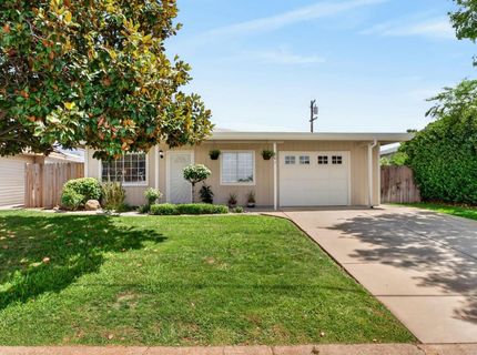 841 School St, Folsom, CA 95630 Photo