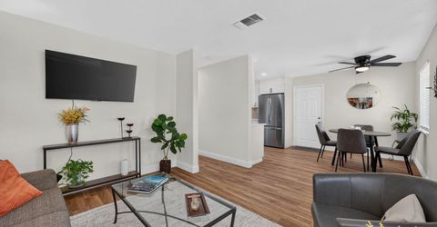841 School St, Folsom, CA 95630 Photo