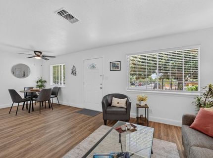 841 School St, Folsom, CA 95630 Photo