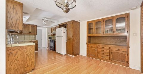 5656 El Camino Ave, Carmichael, CA 95608 Photo