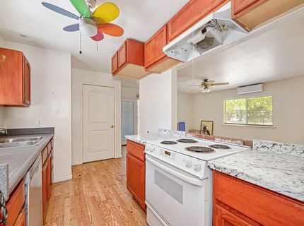 5656 El Camino Ave, Carmichael, CA 95608 Photo