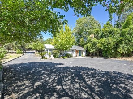5656 El Camino Ave, Carmichael, CA 95608 Photo