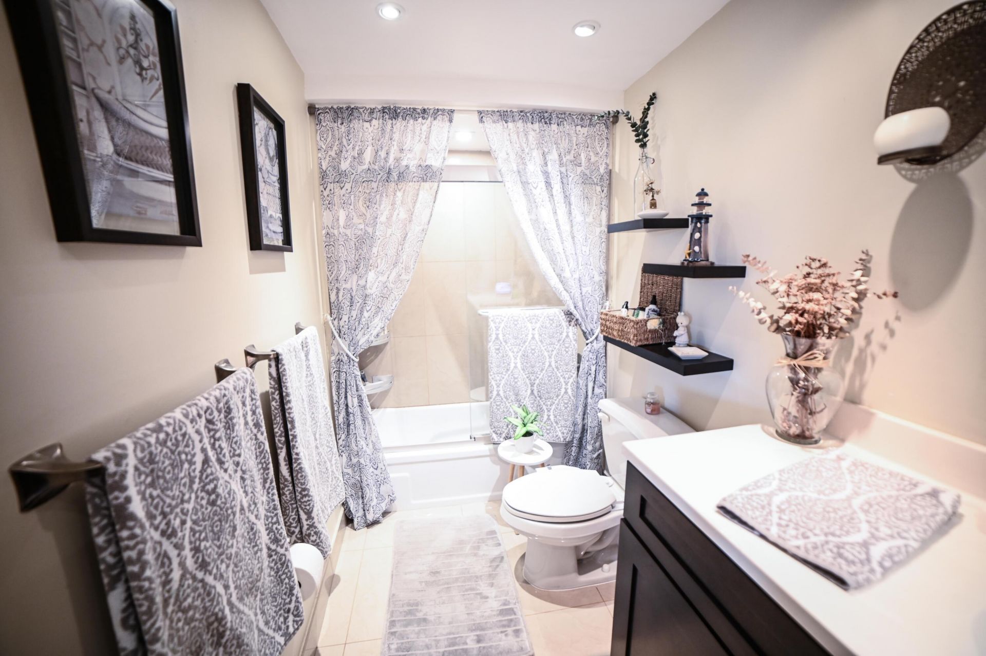 2701 N Ocean Boulevard, Unit 2F, Fort Lauderdale, FL 33308 Photo
