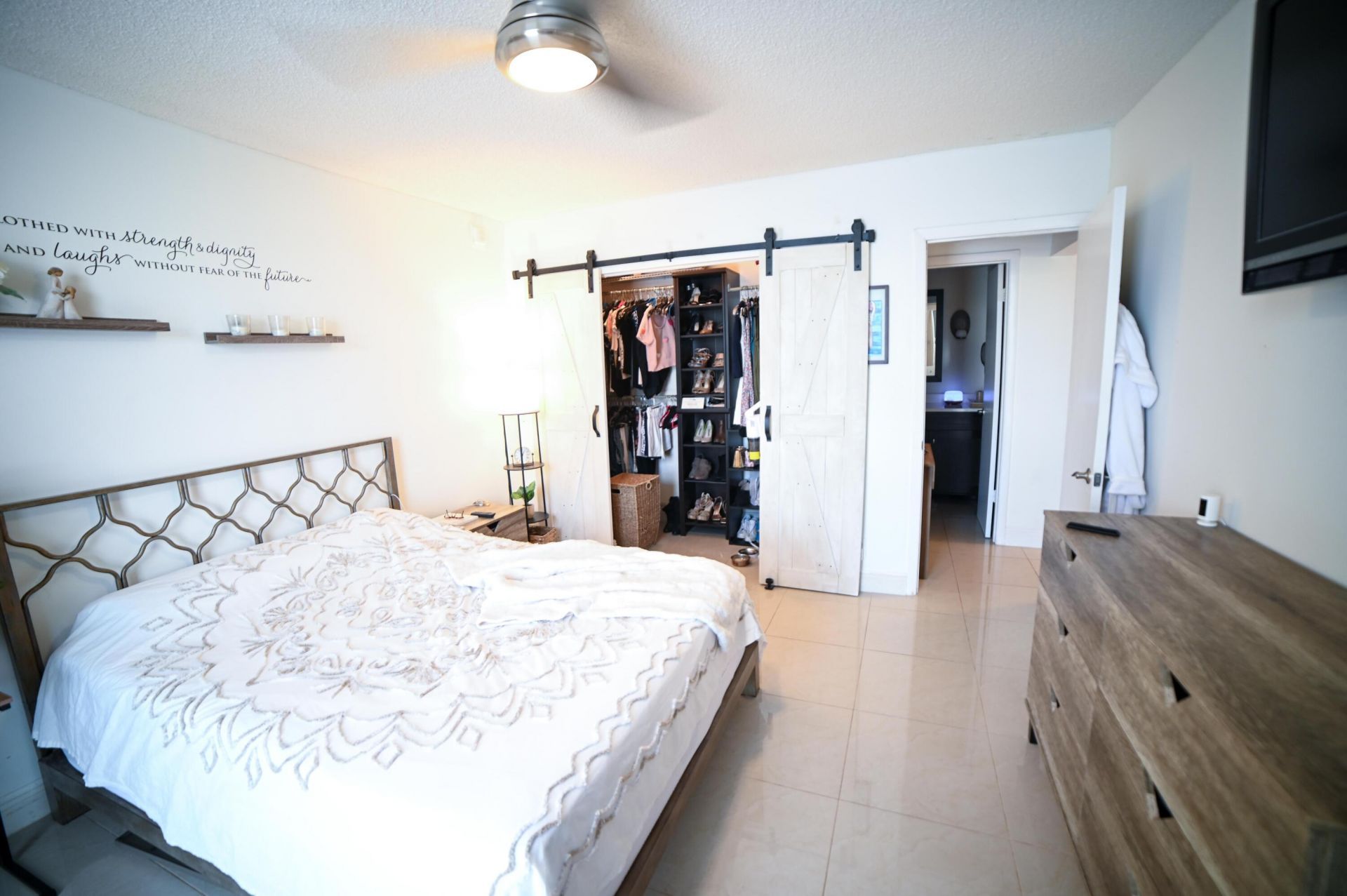 2701 N Ocean Boulevard, Unit 2F, Fort Lauderdale, FL 33308 Photo