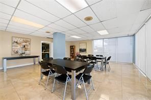 2701 N Ocean Boulevard, Unit 2F, Fort Lauderdale, FL 33308 Photo