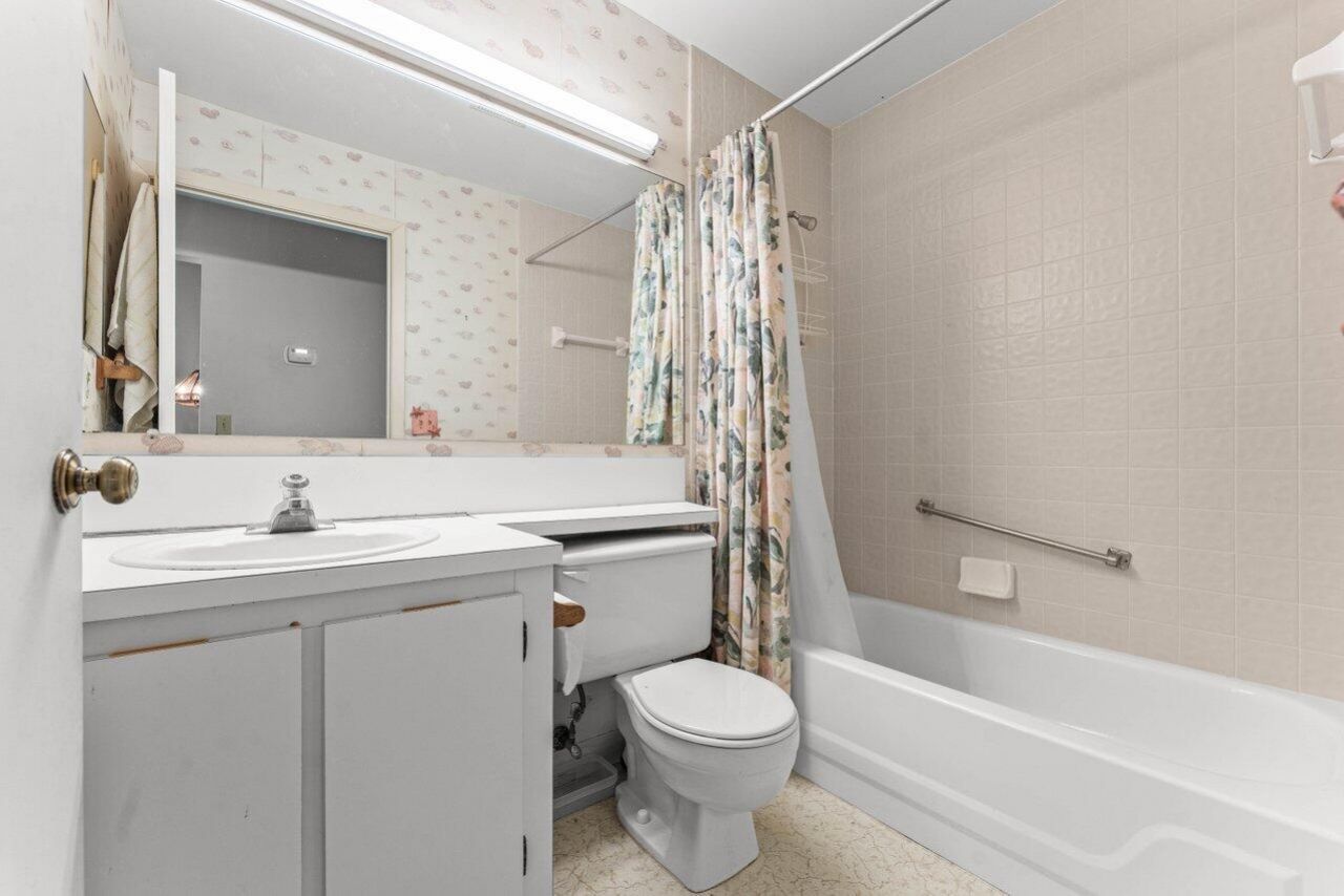 1024 Green Pine Boulevard, Unit I, West Palm Beach, FL 33409 Photo