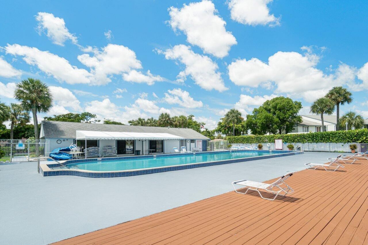 1024 Green Pine Boulevard, Unit I, West Palm Beach, FL 33409 Photo