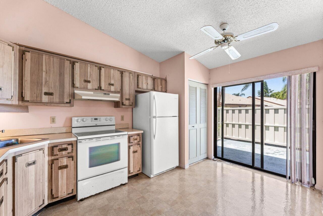 1024 Green Pine Boulevard, Unit I, West Palm Beach, FL 33409 Photo