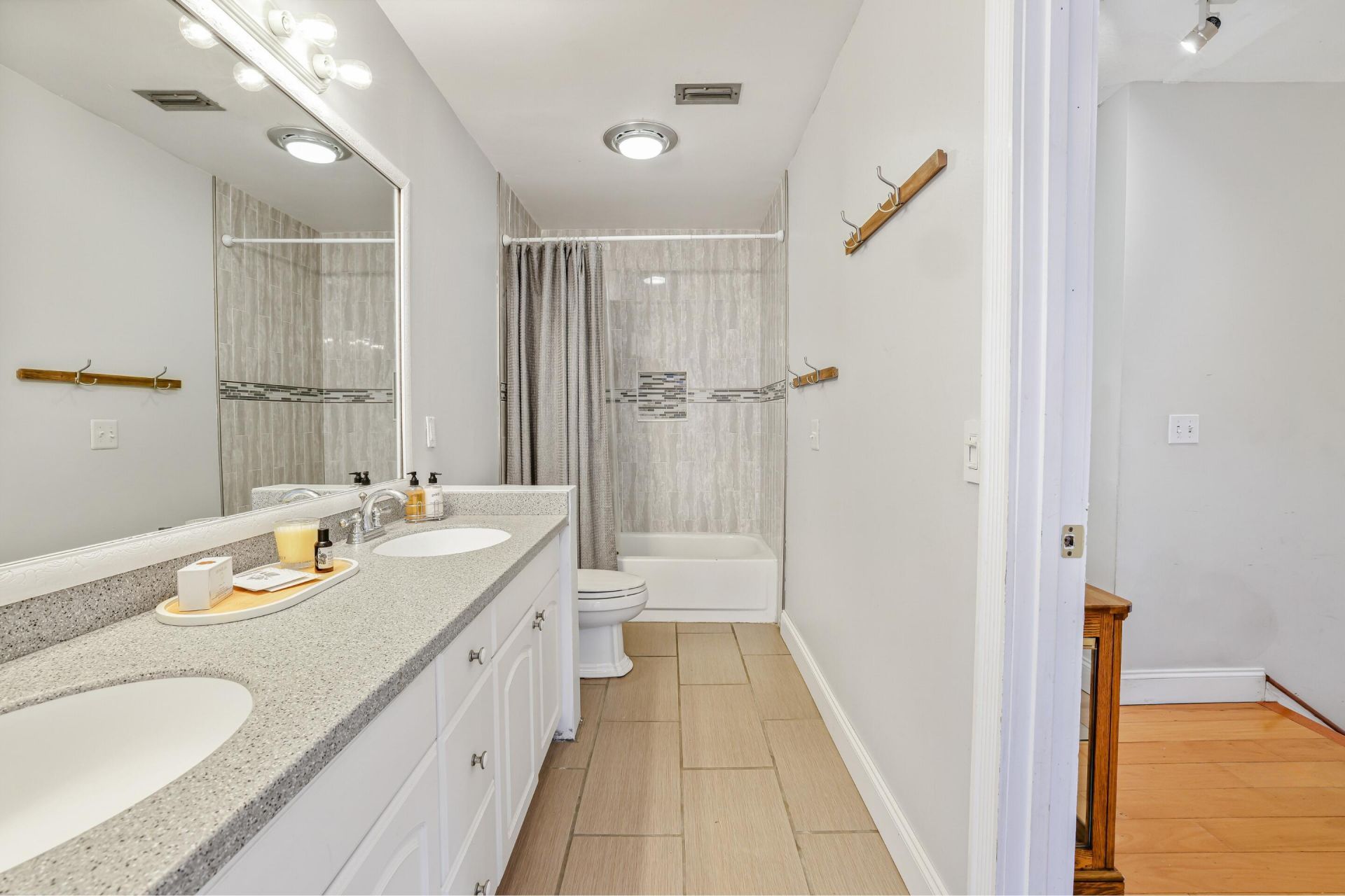19780 Castlewood Drive, Jupiter, FL 33458 Photo