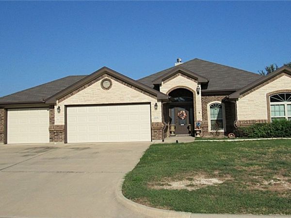 2031 Falling Leaf Lane, Harker Heights, TX 76548