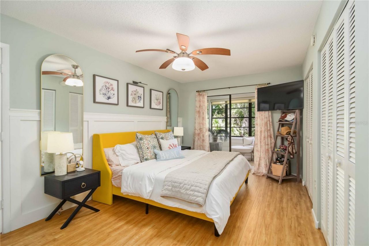 218 Pineneedle Drive, Unit 218, Bradenton, FL 34210 Photo