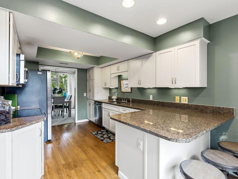 4775 SMOKETALK Lane, Unit 8, Westerville, OH 43081 Photo 10