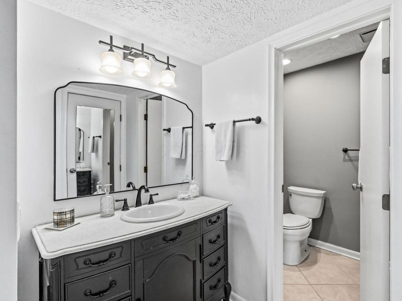 4775 SMOKETALK Lane, Unit 8, Westerville, OH 43081 Photo 30