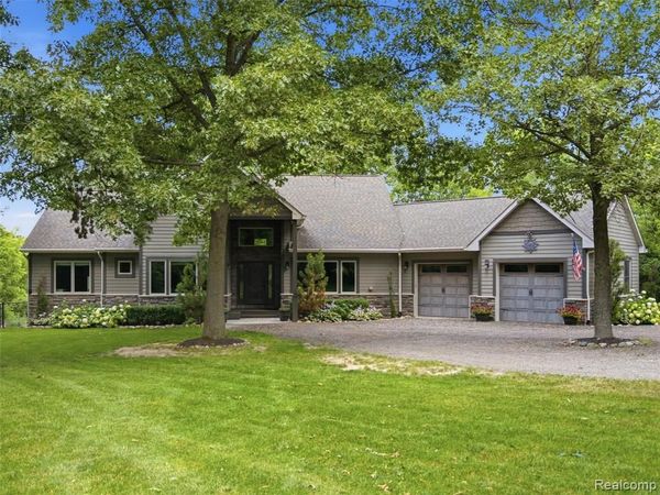 7055 Randall Drive, Deerfield Twp, MI 48430