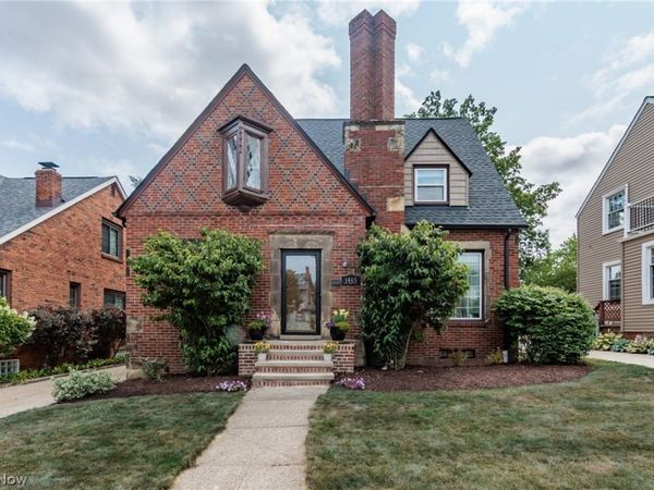 1465 Bunts Road , Lakewood, OH 44107
