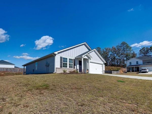 500 Pemberton Street , Kingston, GA 30145