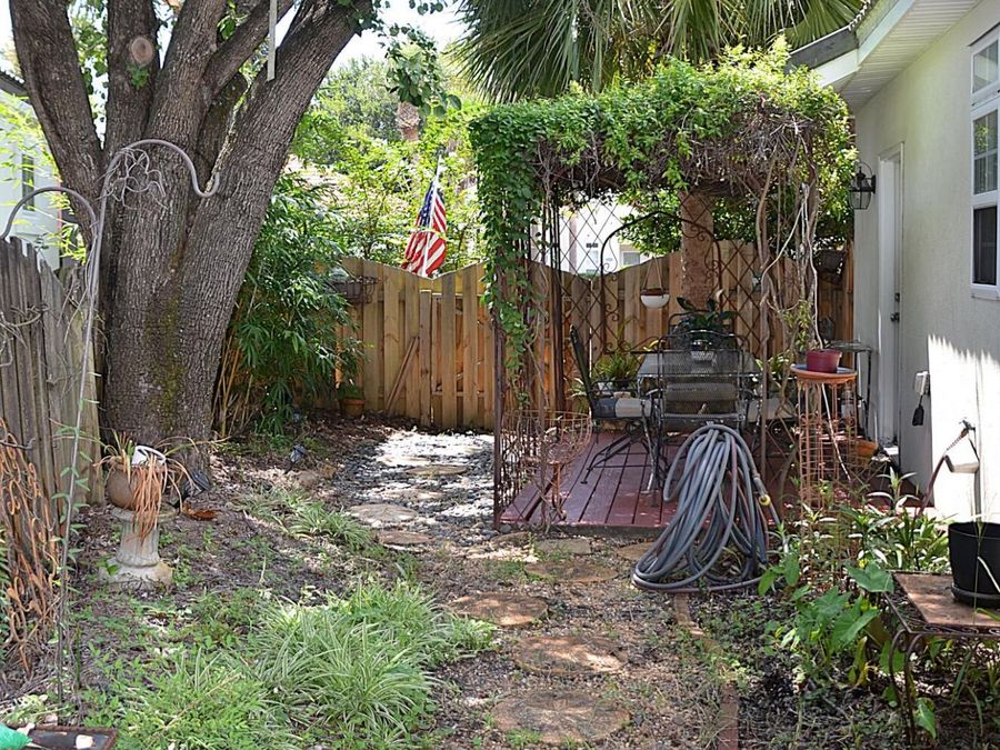 Property Image 28