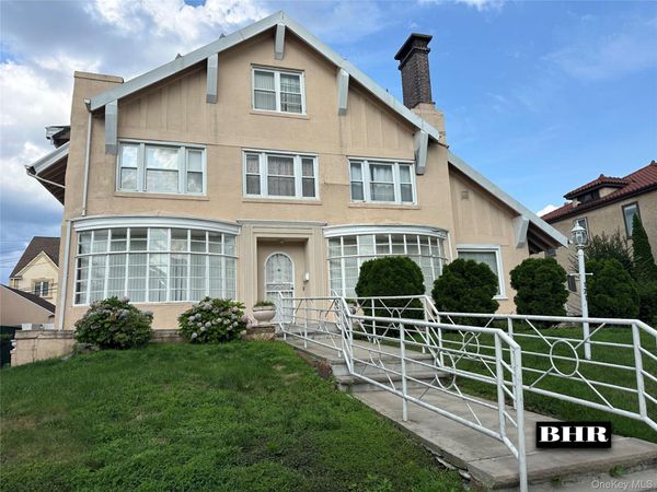 171 Girard Street , Brooklyn, NY 11235