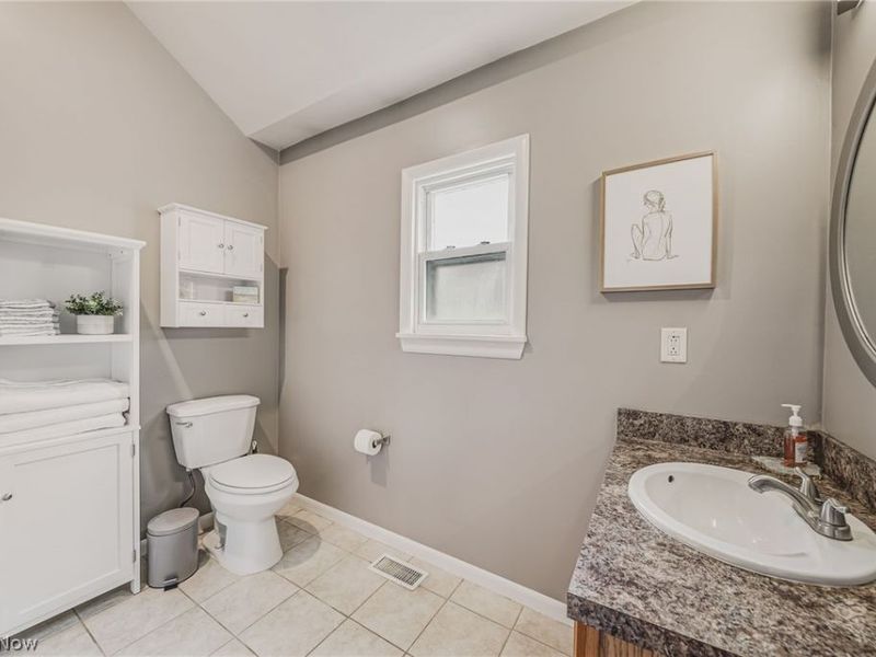 7611 Manor Drive, Mentor on the Lake, OH 44060 Photo 21