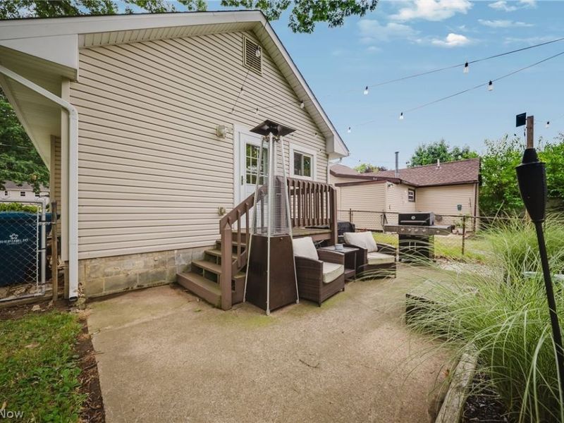 7611 Manor Drive, Mentor on the Lake, OH 44060 Photo 30