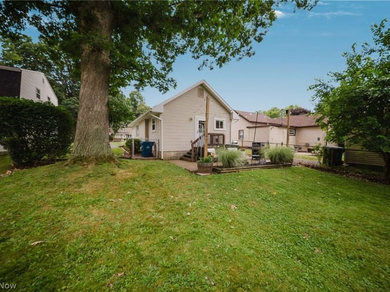 7611 Manor Drive, Mentor on the Lake, OH 44060 Photo 38