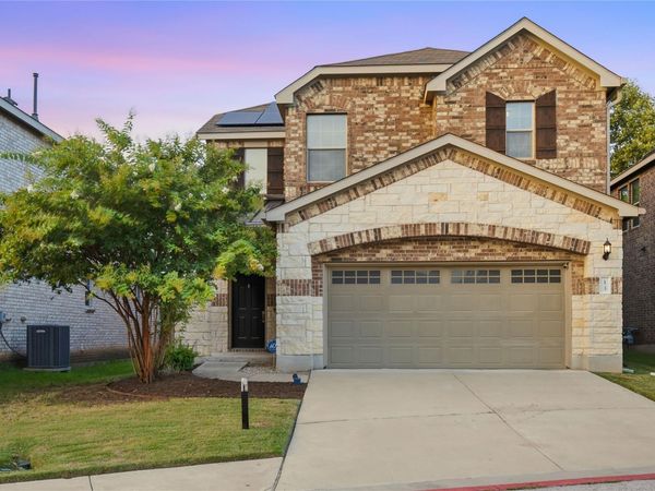 1050 Kenney Fort XING , Unit 13, Round Rock, TX 78665
