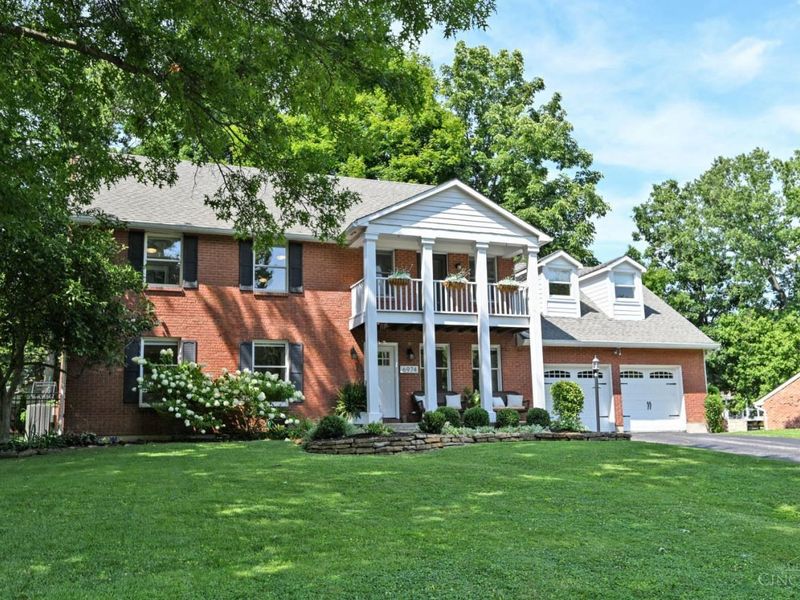 6974 Stonington Road, Anderson Twp, OH 45230 Photo 2