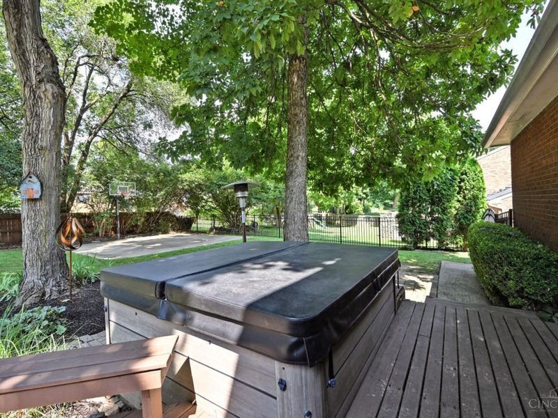6974 Stonington Road, Anderson Twp, OH 45230 Photo 58