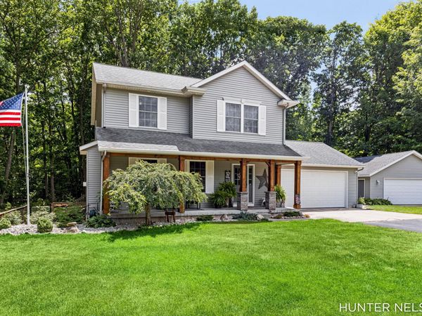 3160 Cottage Court, Cedar Springs, MI 49319