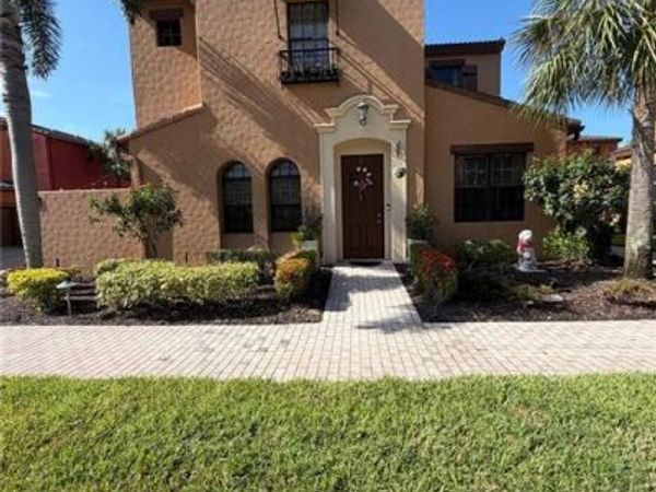 8760 Melosia ST , Unit 8001, FORT MYERS, FL 33912