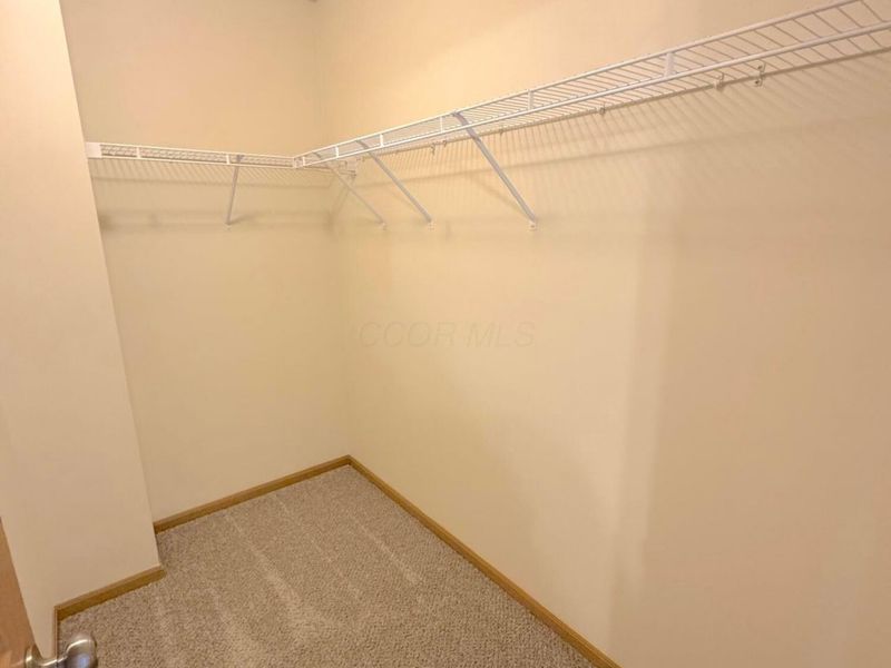 8577 Clover Glade Drive , Lewis Center, OH 43035 Photo 15