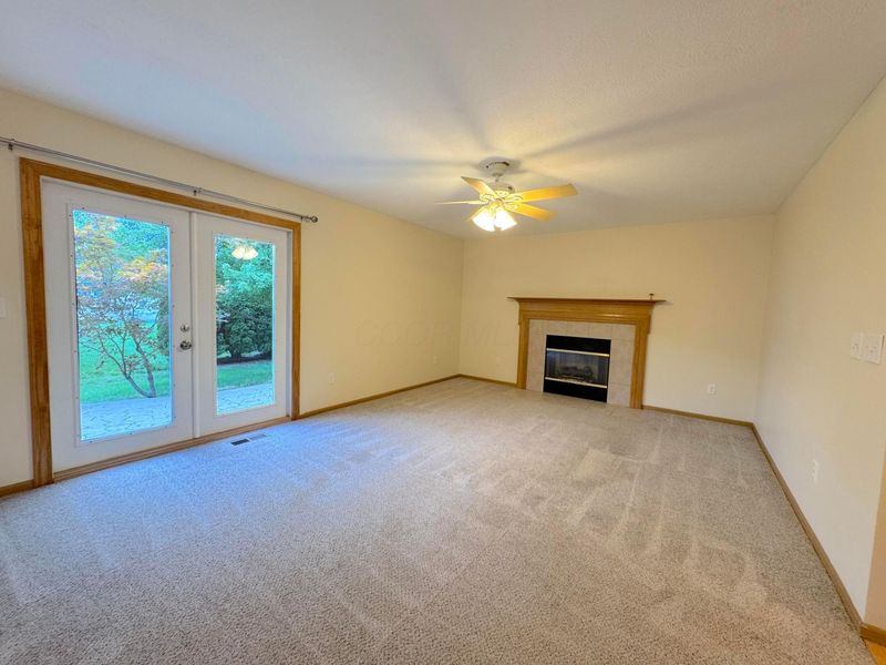 8577 Clover Glade Drive , Lewis Center, OH 43035 Photo 6