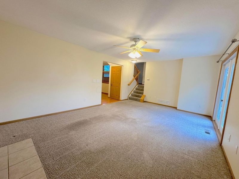 8577 Clover Glade Drive , Lewis Center, OH 43035 Photo 7