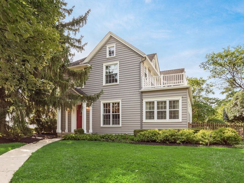 1897 Stanford Road, Upper Arlington, OH 43212 Photo 1