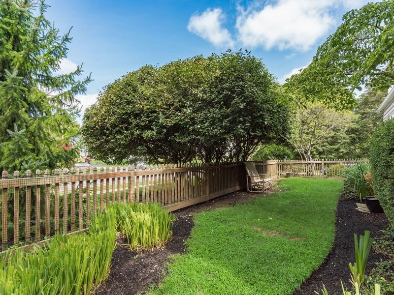 1897 Stanford Road, Upper Arlington, OH 43212 Photo 42