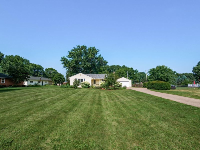 3883 Noe Bixby Road , Columbus, OH 43232 Photo 57