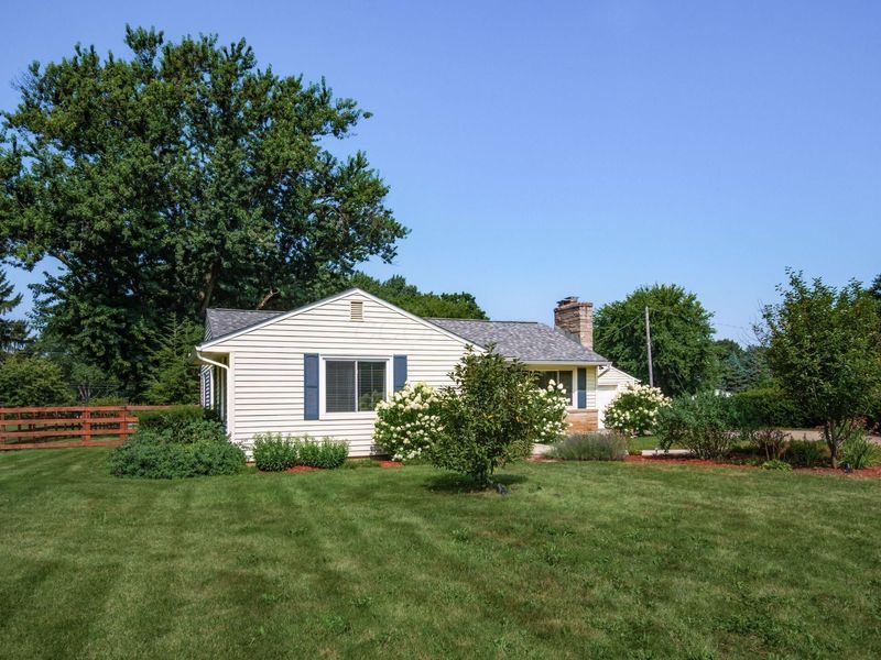 3883 Noe Bixby Road , Columbus, OH 43232 Photo 59