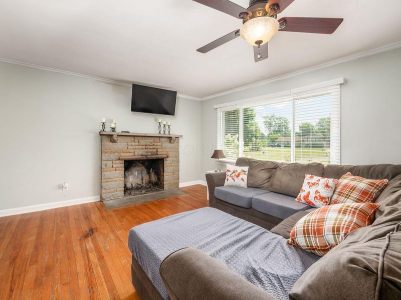 3883 Noe Bixby Road , Columbus, OH 43232 Photo 7