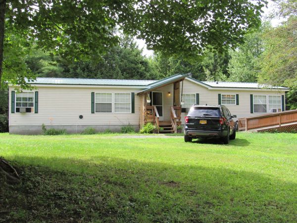 75 Military Road, Edinburg, NY 12134