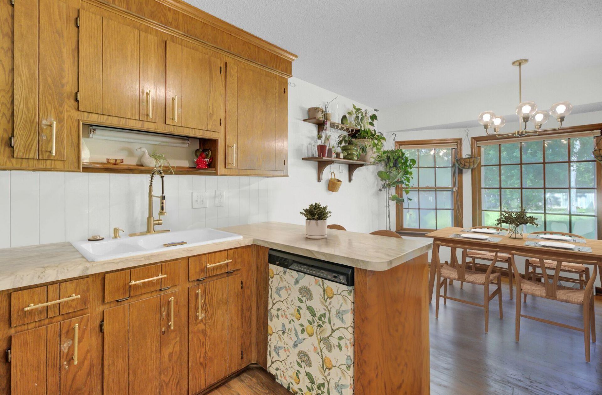 102 Westerfield Drive Photo 16