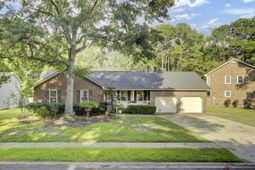 102 Westerfield Drive photo 4