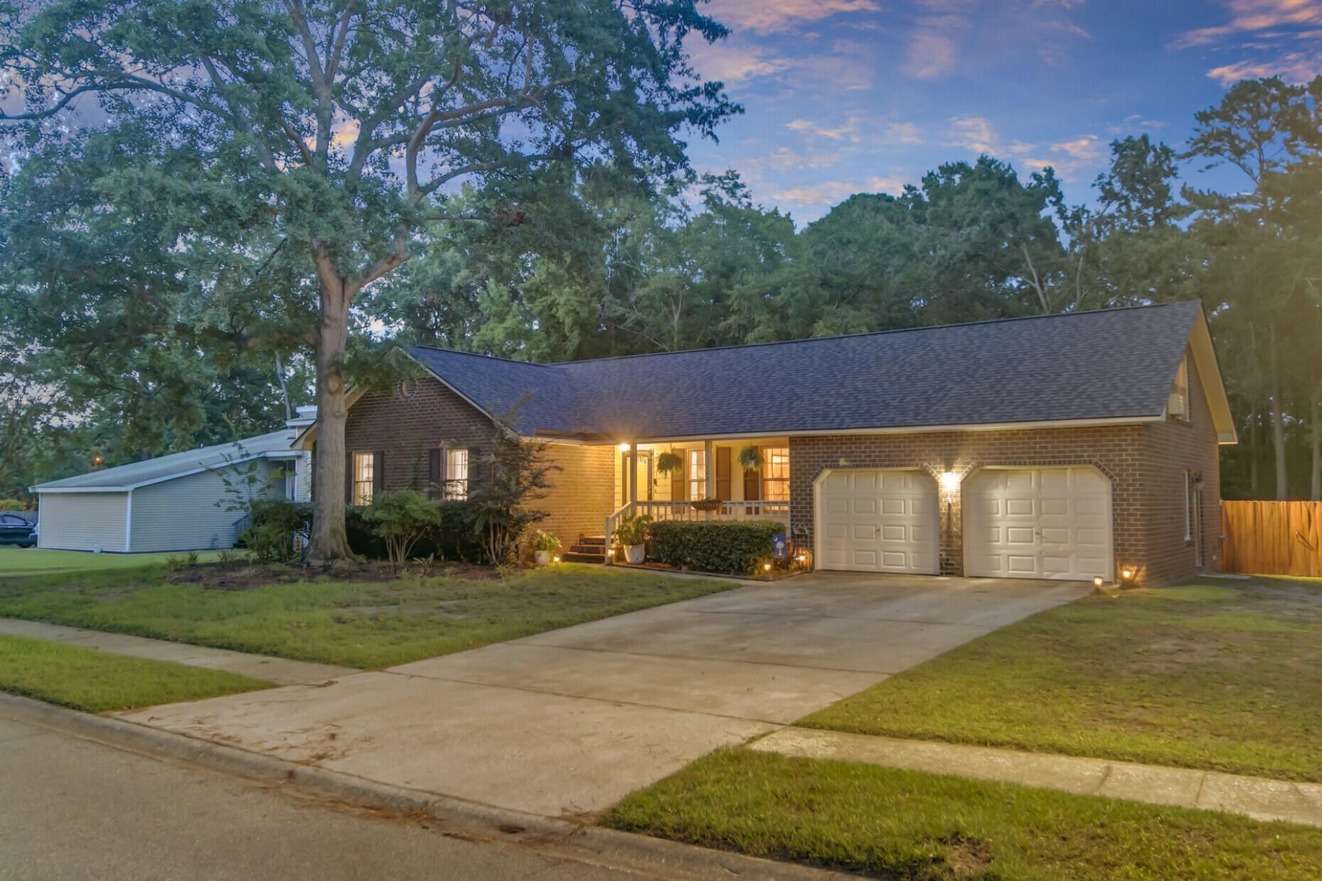102 Westerfield Drive Photo 39