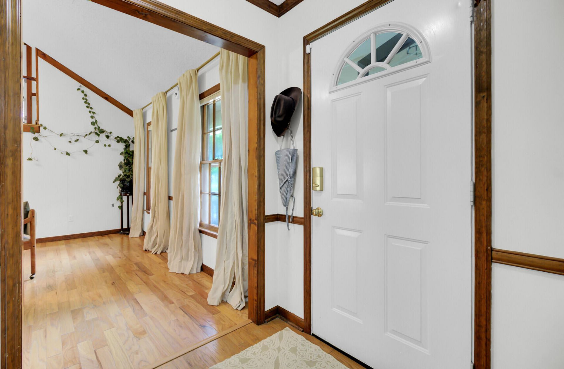 102 Westerfield Drive Photo 7