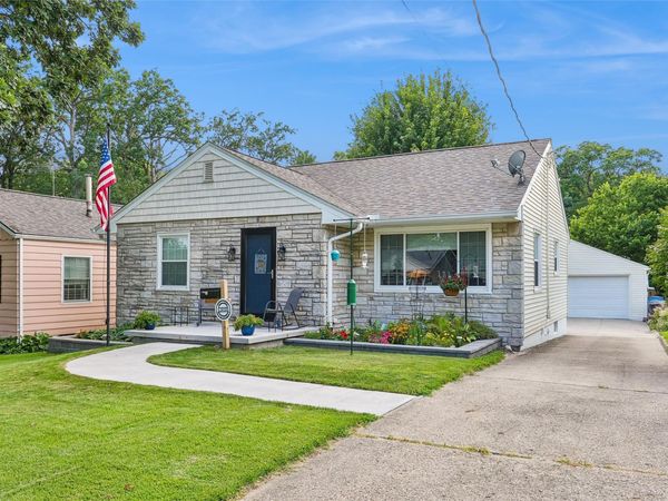 2818 35th Street, Des Moines, IA 50310
