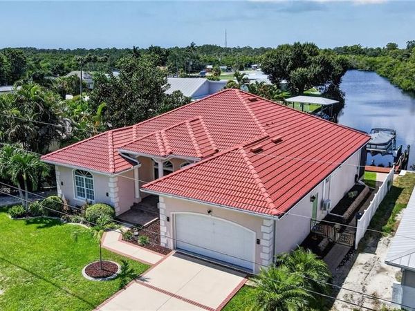 1298 Thompson ST , NORTH FORT MYERS, FL 33903