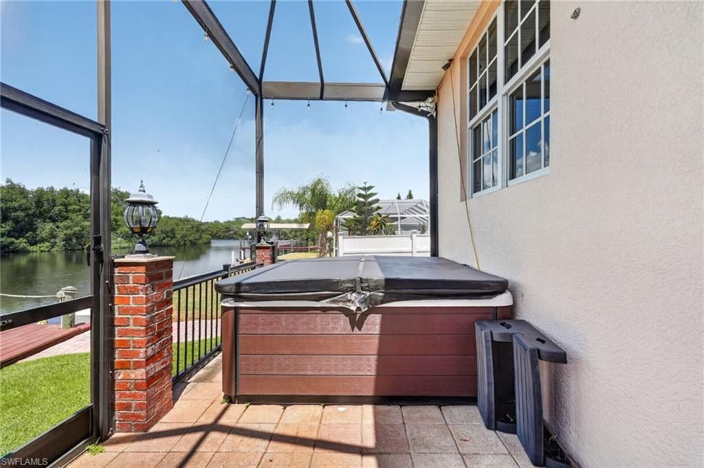 1298 Thompson St , North Fort Myers, FL 33903 Photo